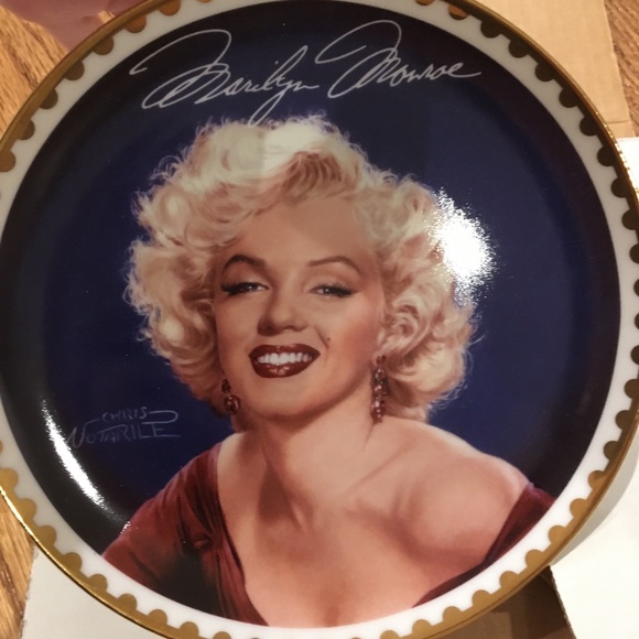 Marilyn Monroe Other - Marilyn Monroe Decorative Plate